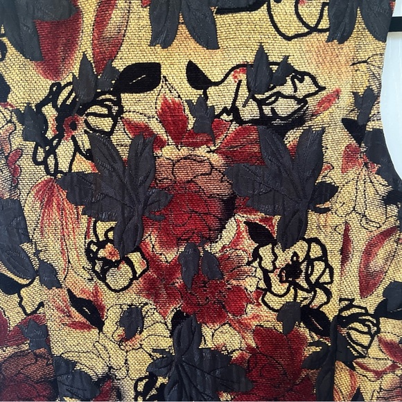 CHRISTOPHER & BANKS Women’s Sz M Tan Floral Tapestry Type Fabric Full Zip EUC - Picture 8 of 9